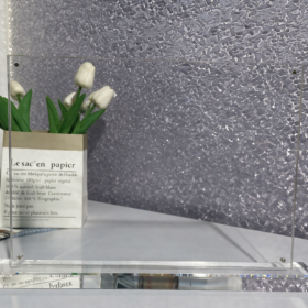 Magnetic Acrylic Sign Holder – Sturdy Clear Acrylic Display Stand for Commercial Display